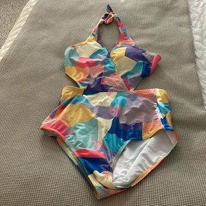 5 brand new swimsuits for the price of 1!